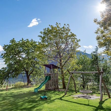 Trinnerhof- Hof Chalets Und Obsthof Natz-Schabs Exteriör bild