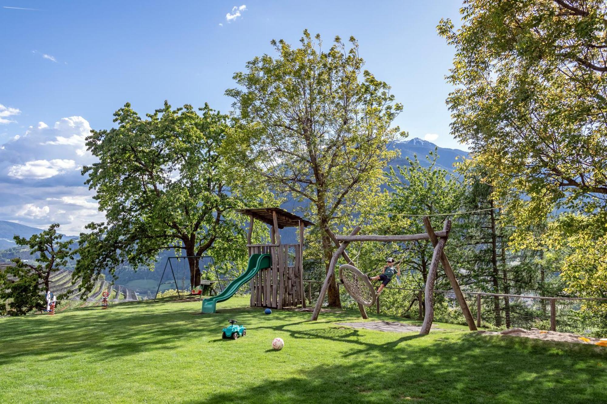 Trinnerhof- Hof Chalets Und Obsthof Mit Zimmer Natz-Schabs Exteriör bild