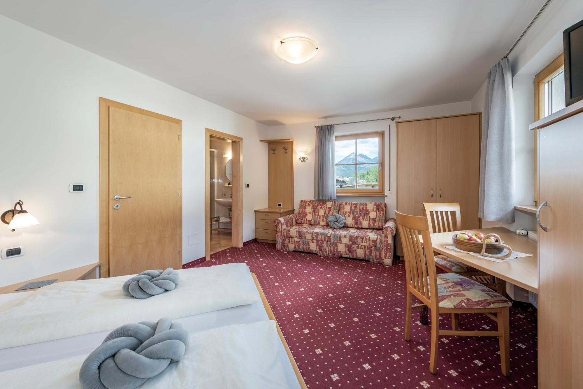 Trinnerhof- Hof Chalets Und Obsthof Mit Zimmer Natz-Schabs Exteriör bild