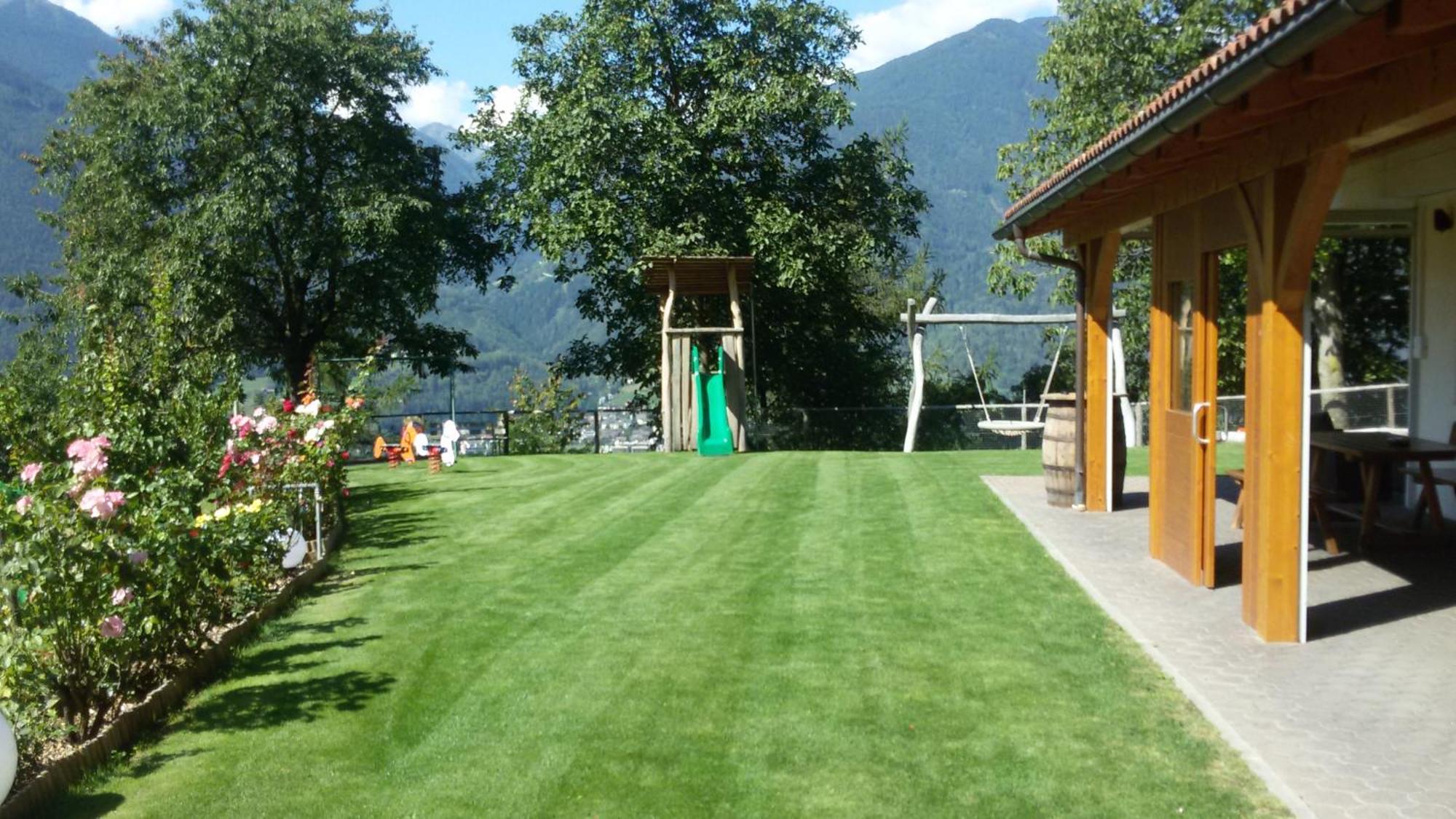 Trinnerhof- Hof Chalets Und Obsthof Natz-Schabs Exteriör bild