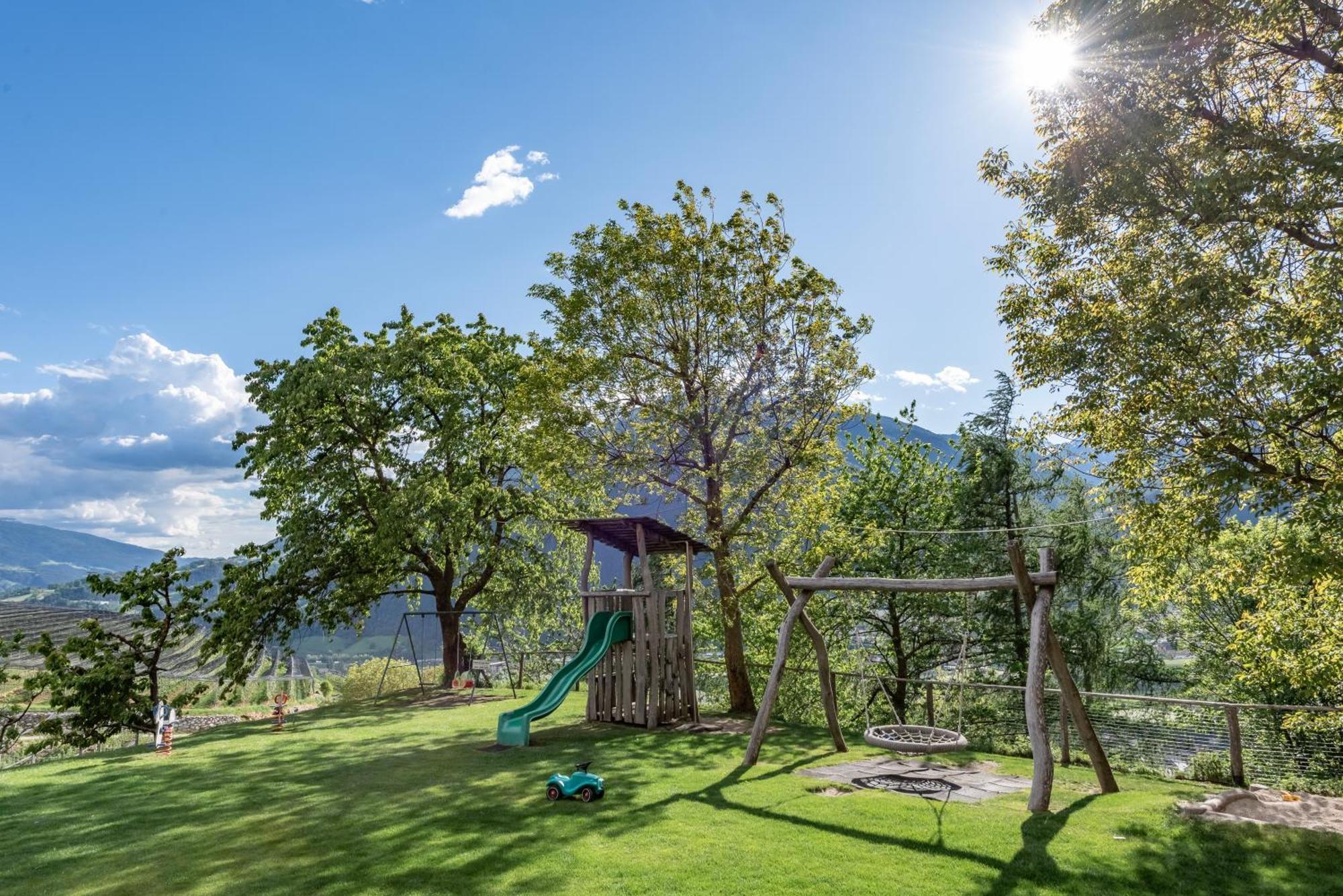 Trinnerhof- Hof Chalets Und Obsthof Mit Zimmer Natz-Schabs Exteriör bild