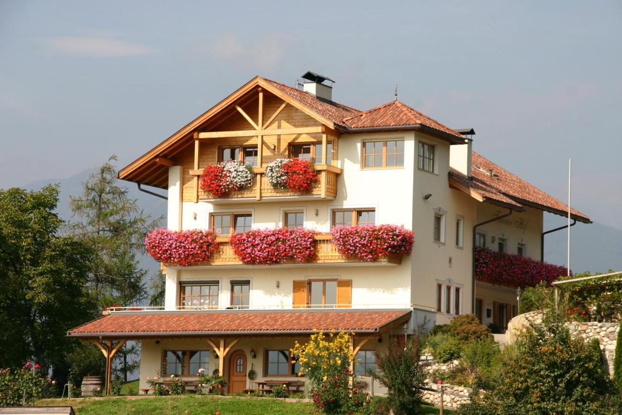 Trinnerhof- Hof Chalets Und Obsthof Mit Zimmer Natz-Schabs Exteriör bild